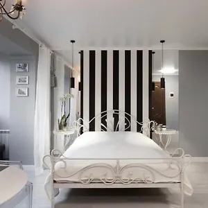 charming-studio-in-pechersk.hotels-of-kiev.com/